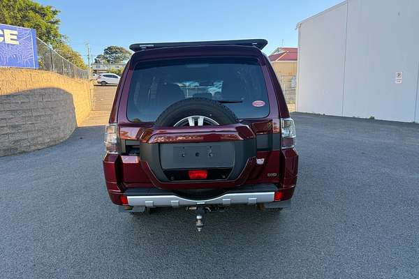 2019 Mitsubishi Pajero GLS NX