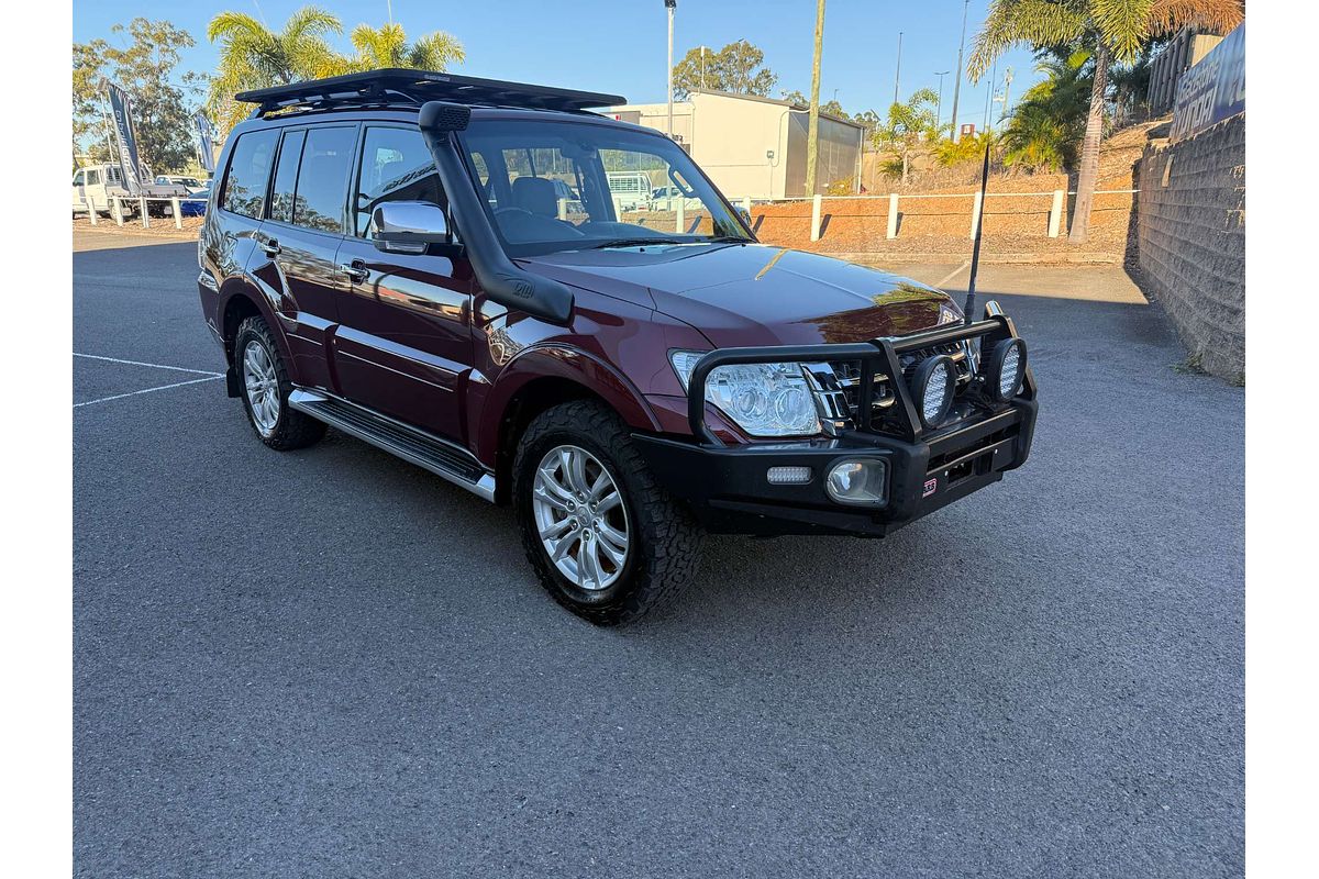 2019 Mitsubishi Pajero GLS NX