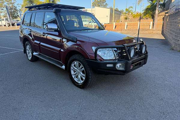 2019 Mitsubishi Pajero GLS NX