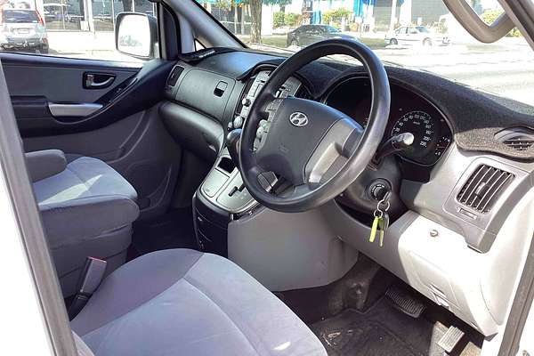 2013 Hyundai iMax TQ-W
