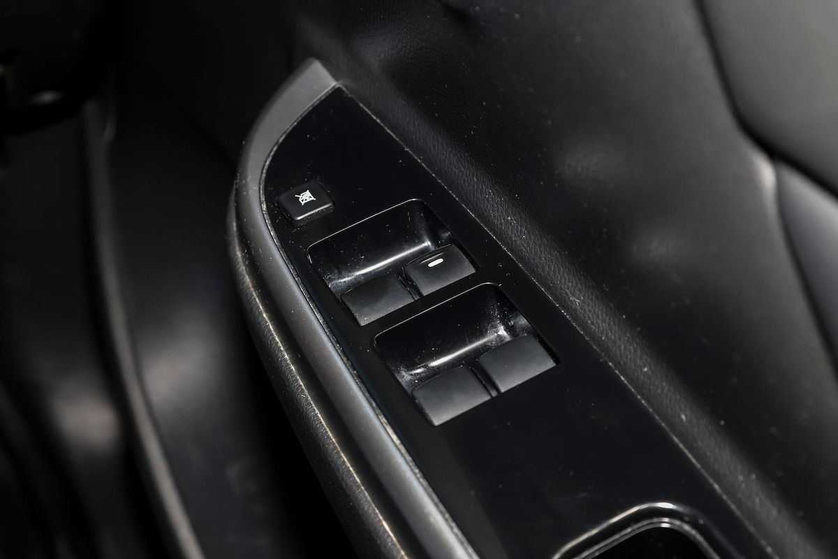 2019 Mitsubishi Triton GLS Premium MR 4X4