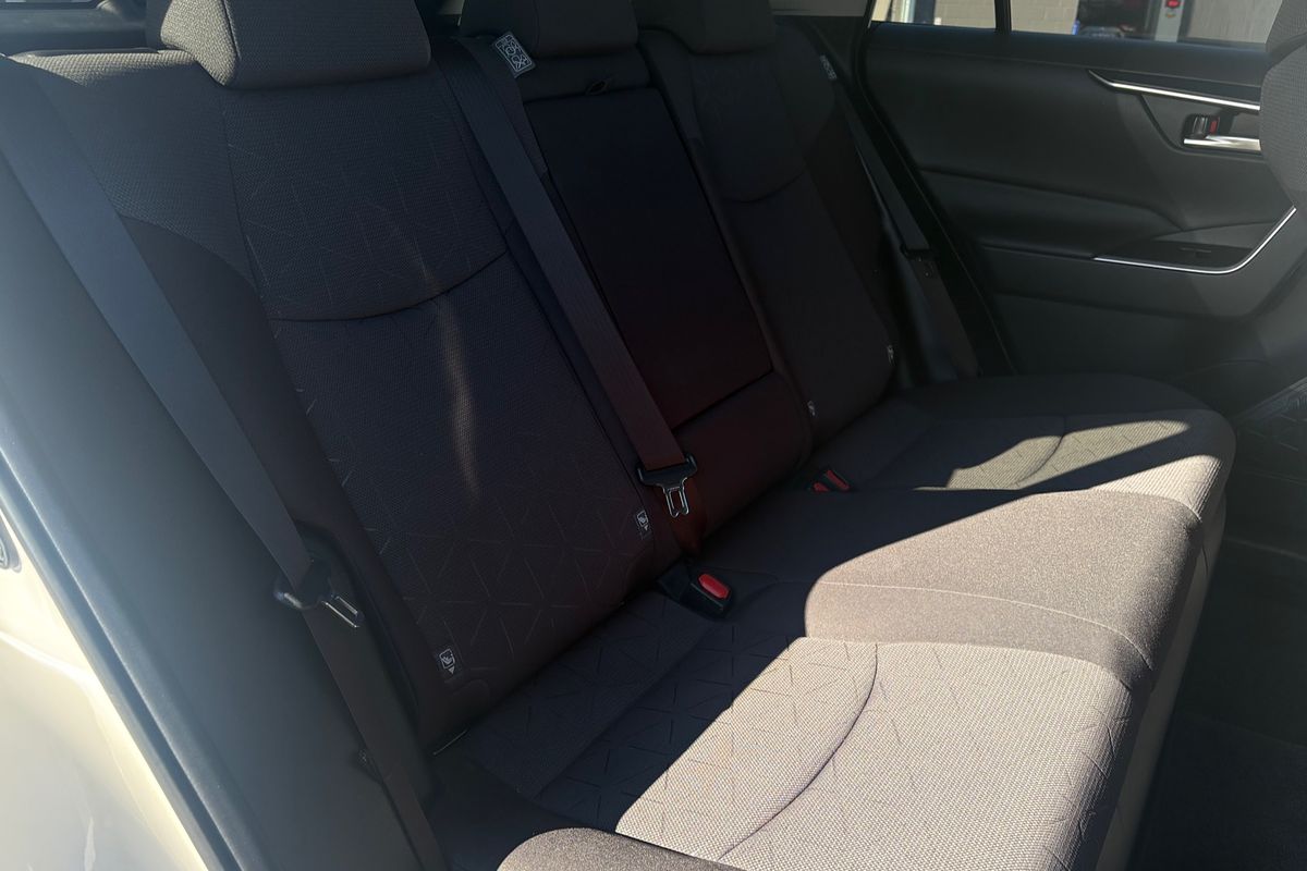 2021 Toyota RAV4 GXL AXAH54R