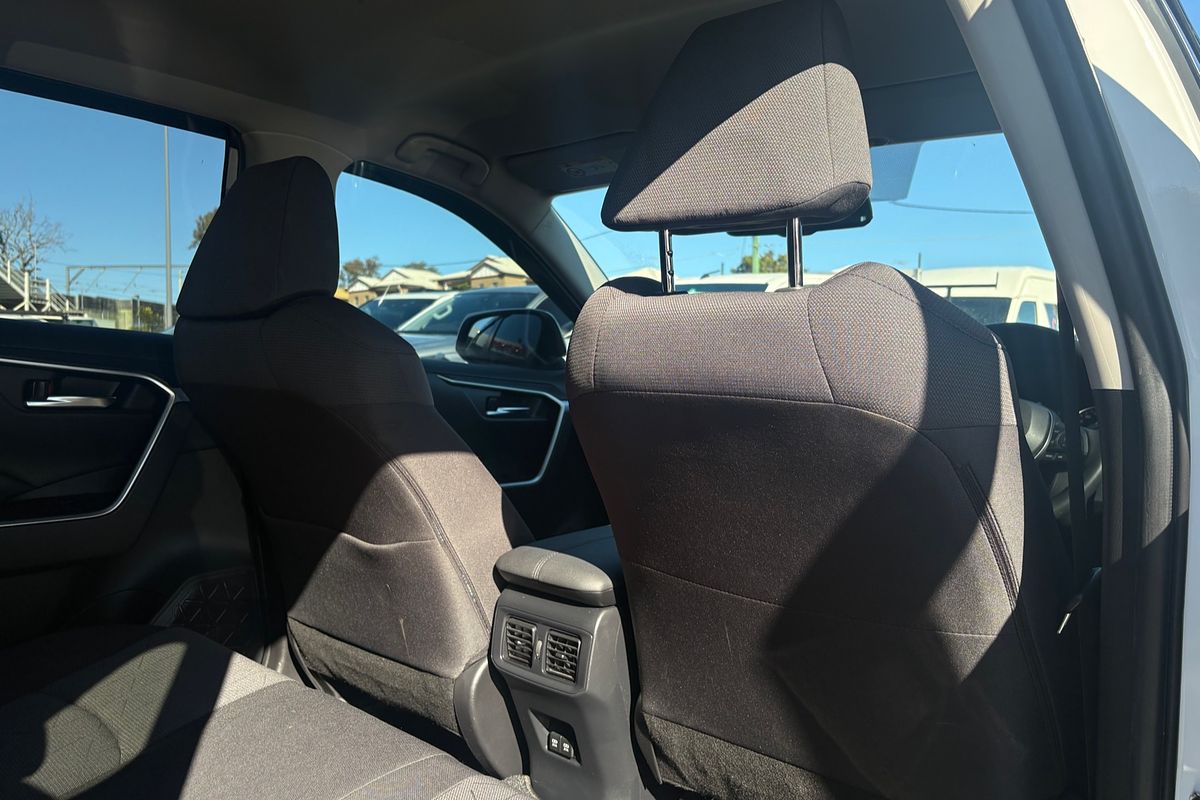 2021 Toyota RAV4 GXL AXAH54R