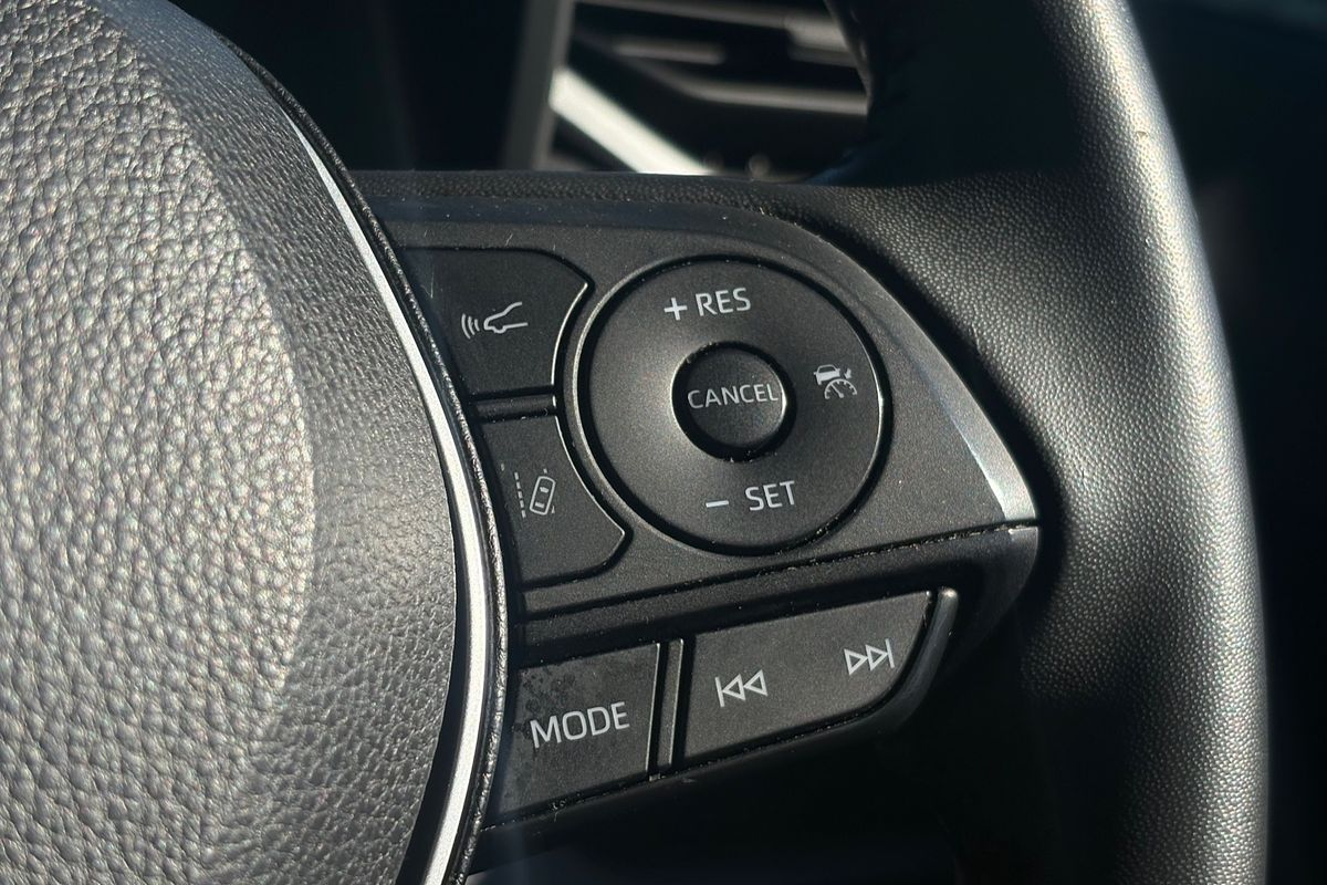 2021 Toyota RAV4 GXL AXAH54R