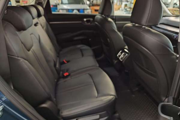2025 Kia Sorento Sport+ MQ4 PE
