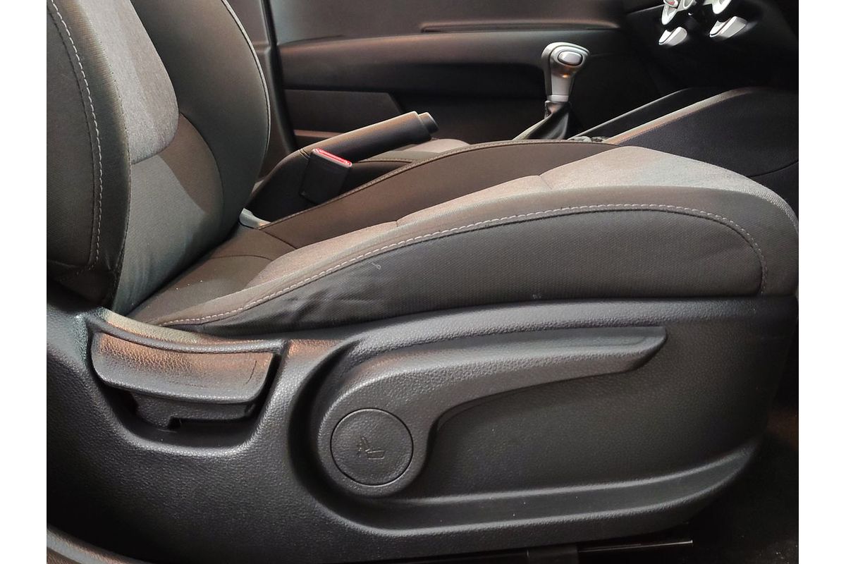 2022 Kia Stonic S YB