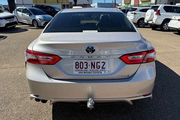 2020 Toyota Camry Ascent Sport AXVH70R