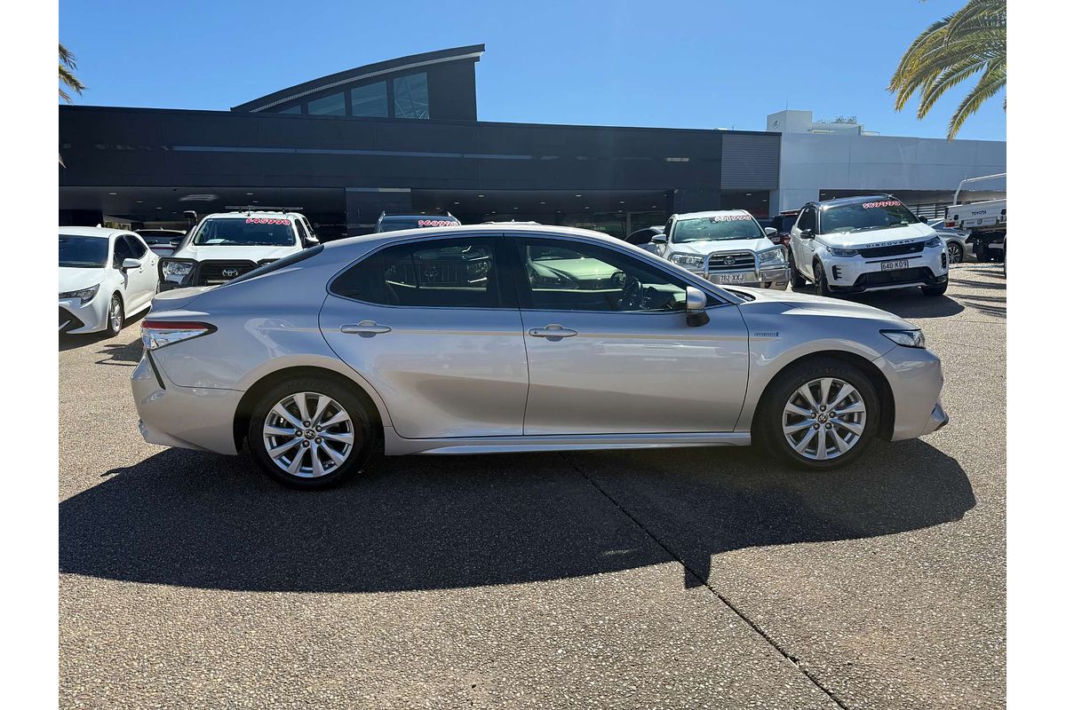 2020 Toyota Camry Ascent Sport AXVH70R