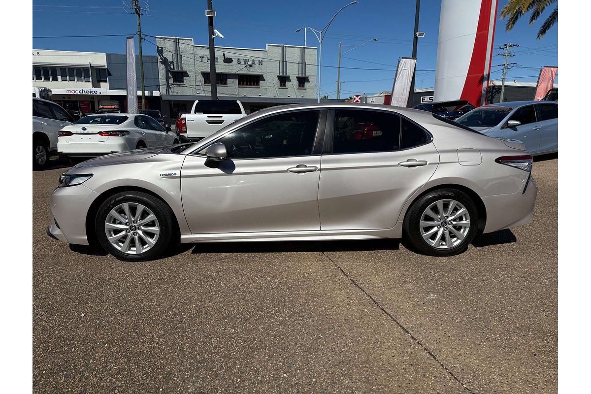 2020 Toyota Camry Ascent Sport AXVH70R
