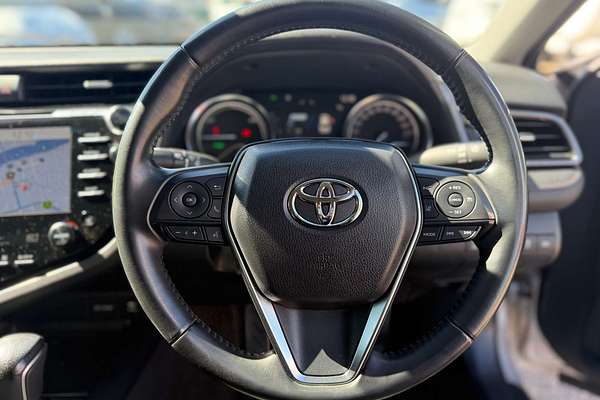 2020 Toyota Camry Ascent Sport AXVH70R