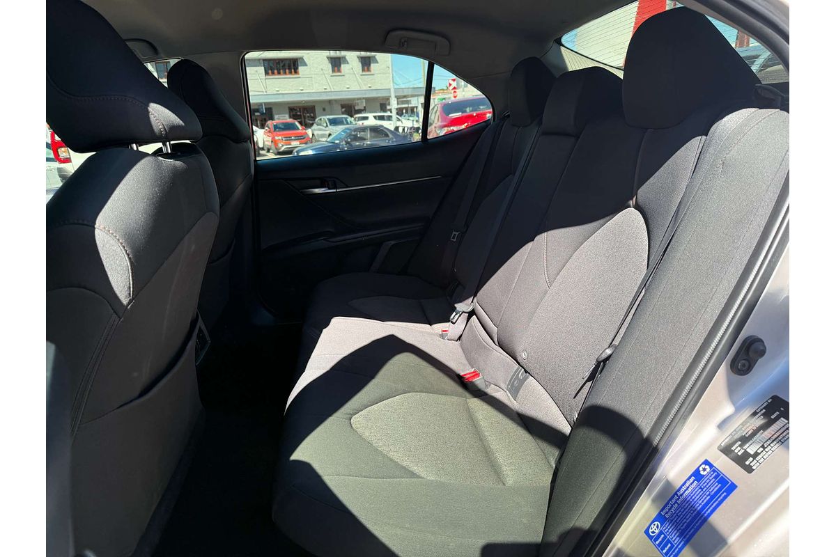 2020 Toyota Camry Ascent Sport AXVH70R