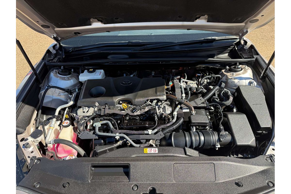 2020 Toyota Camry Ascent Sport AXVH70R