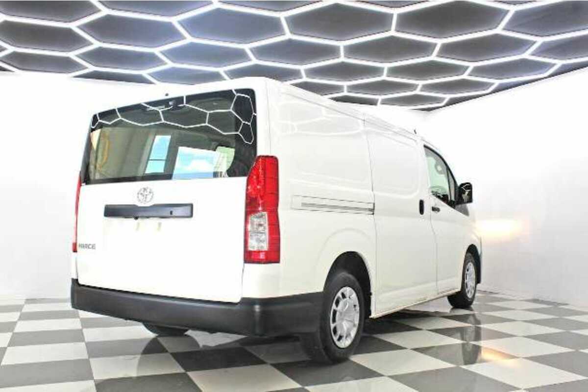 2020 Toyota HIACE LONG WHEELBASE GDH300R