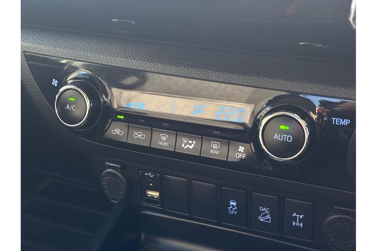2019 Toyota Hilux SR5 GUN126R 4X4