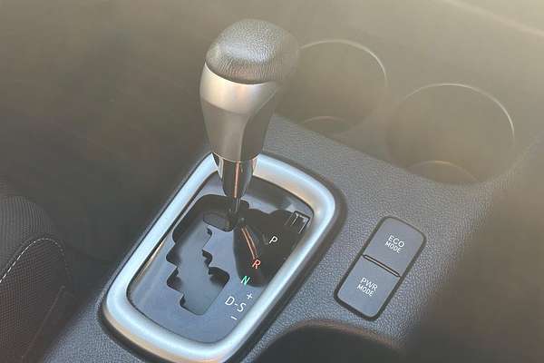 2019 Toyota Hilux SR5 GUN126R 4X4