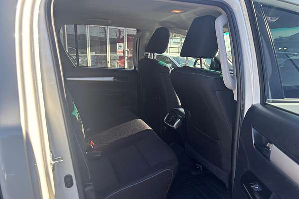 2019 Toyota Hilux SR5 GUN126R 4X4