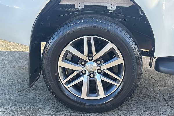 2019 Toyota Hilux SR5 GUN126R 4X4