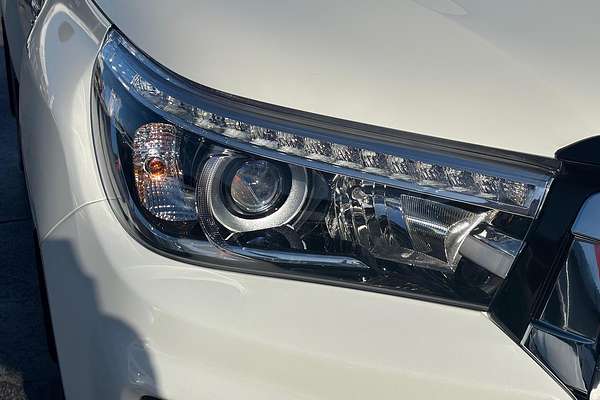 2019 Toyota Hilux SR5 GUN126R 4X4