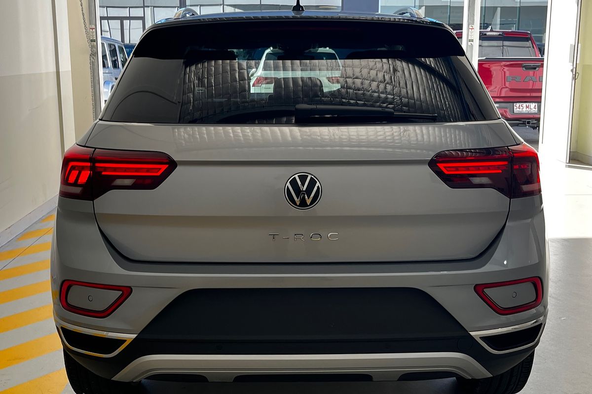 2025 Volkswagen T-Roc 110TSI Style D11