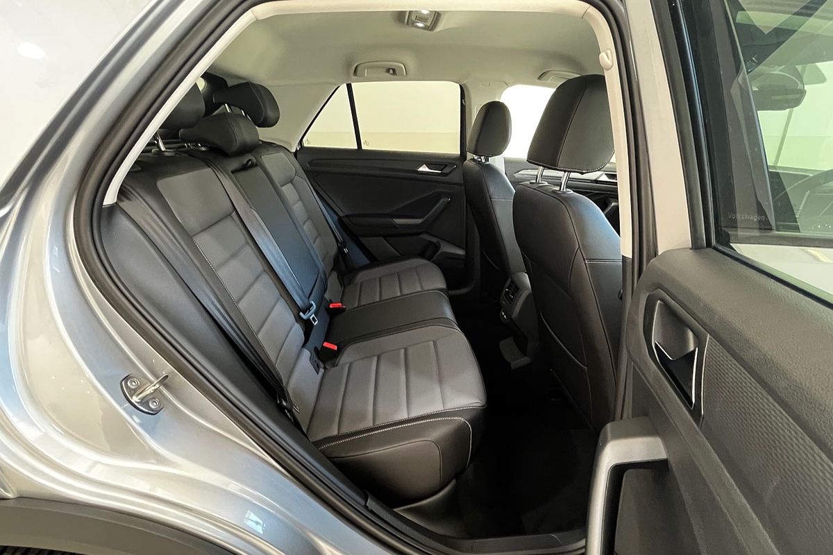 2025 Volkswagen T-Roc 110TSI Style D11