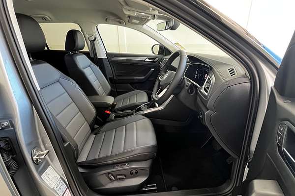 2025 Volkswagen T-Roc 110TSI Style D11