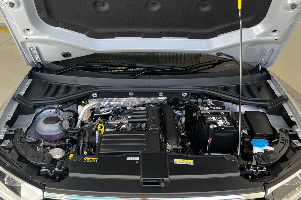 2025 Volkswagen T-Roc 110TSI Style D11