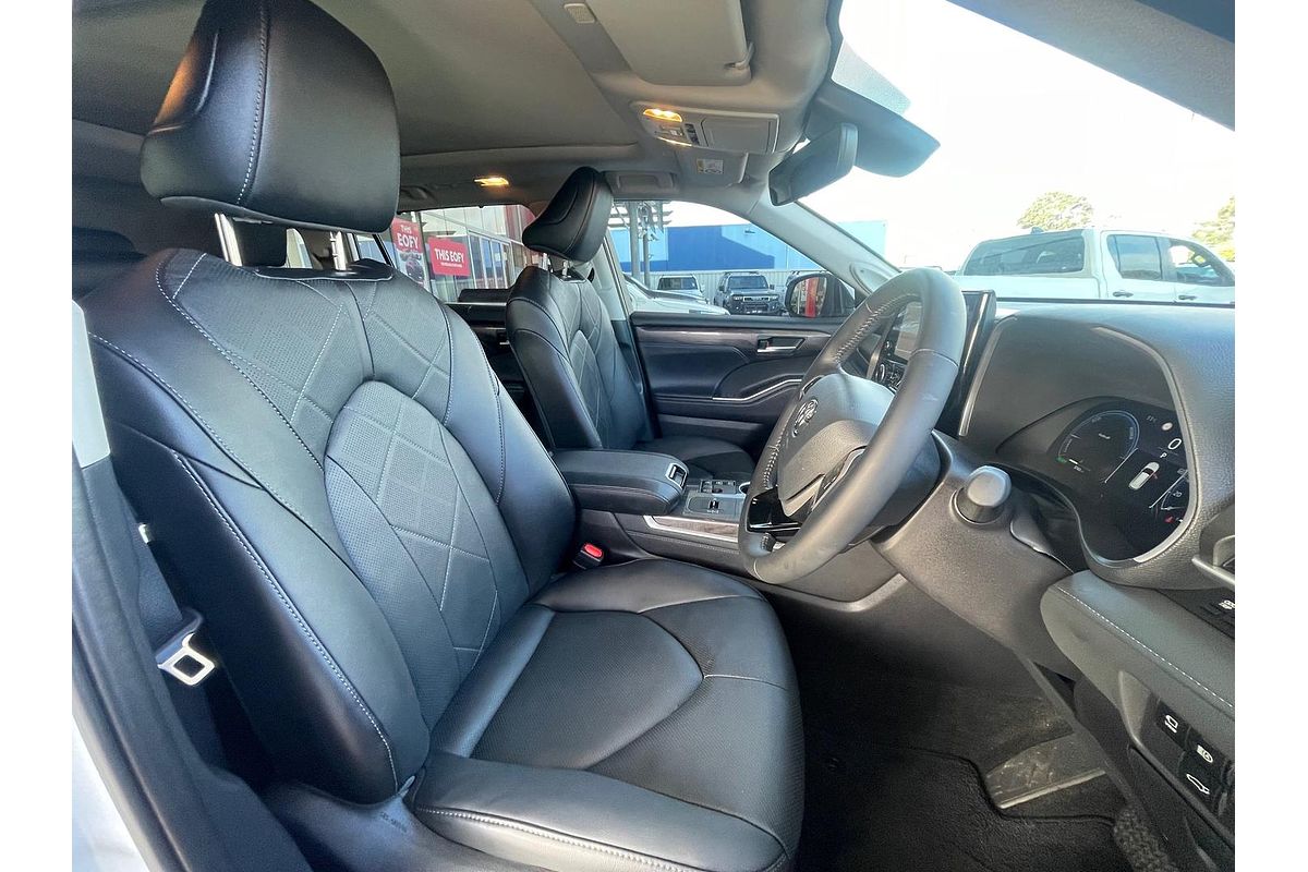 2025 Toyota Kluger Grande AXUH78R