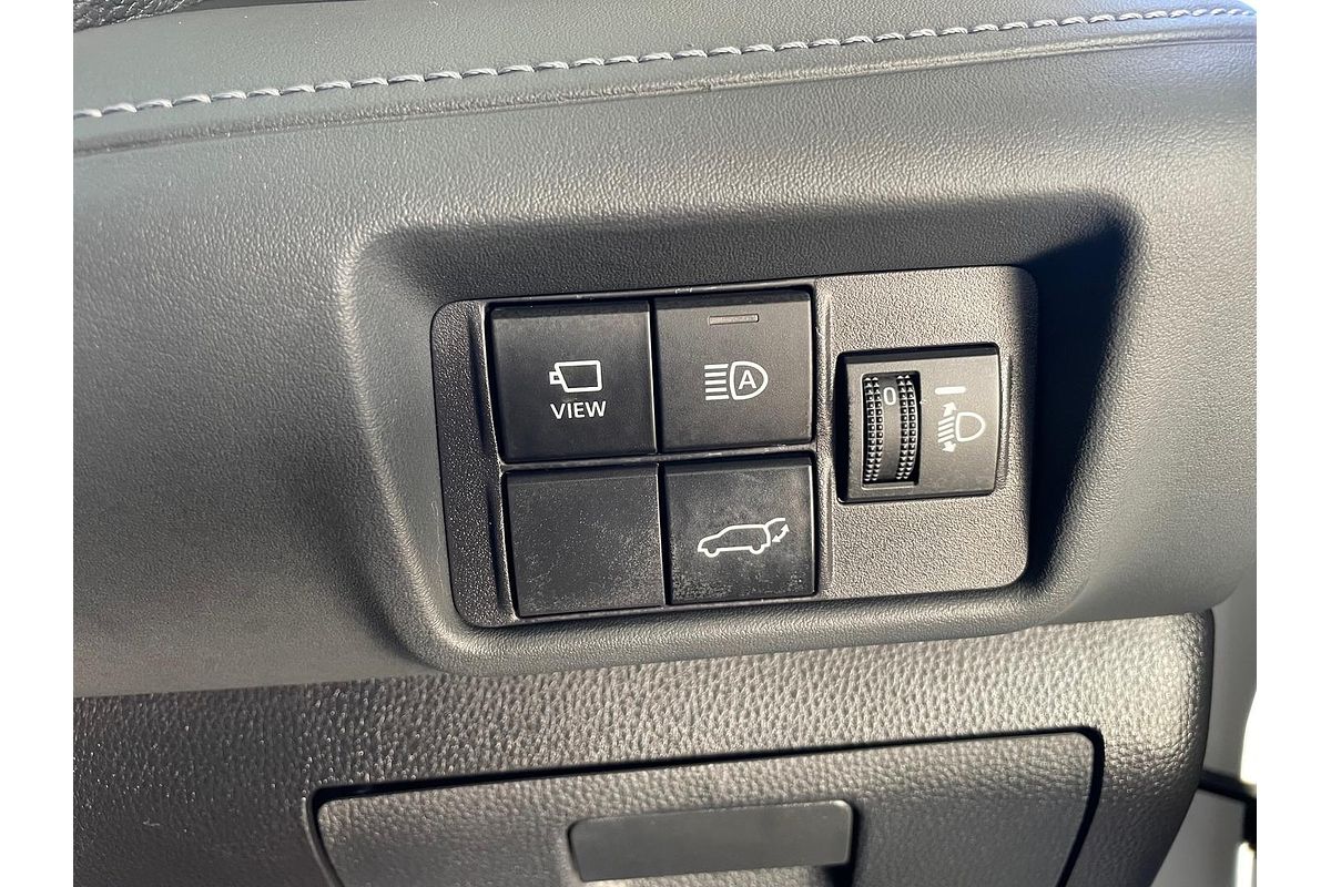 2025 Toyota Kluger Grande AXUH78R