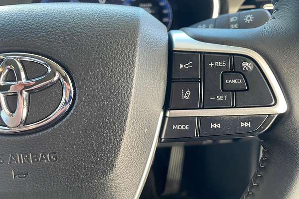 2025 Toyota Kluger Grande AXUH78R