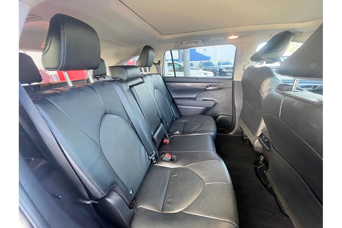 2025 Toyota Kluger Grande AXUH78R