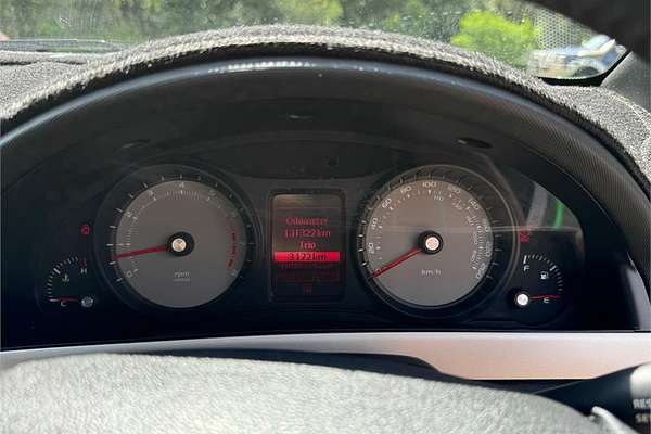 2010 Holden Commodore SV6 VE