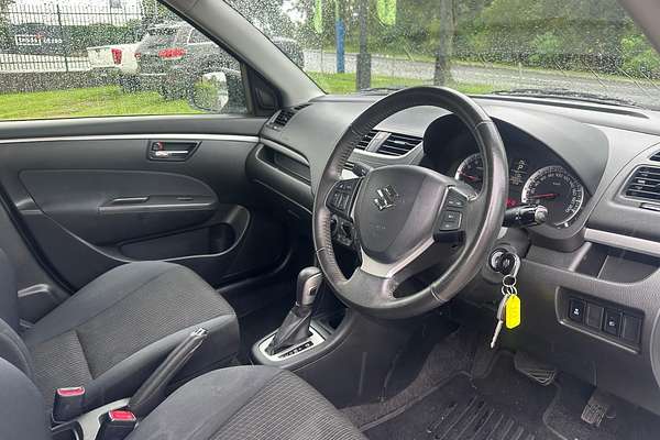 2014 Suzuki Swift GL Navigator FZ