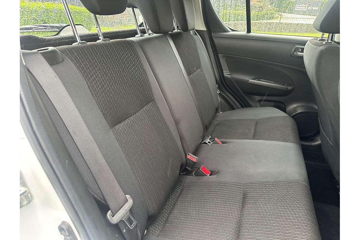 2014 Suzuki Swift GL Navigator FZ