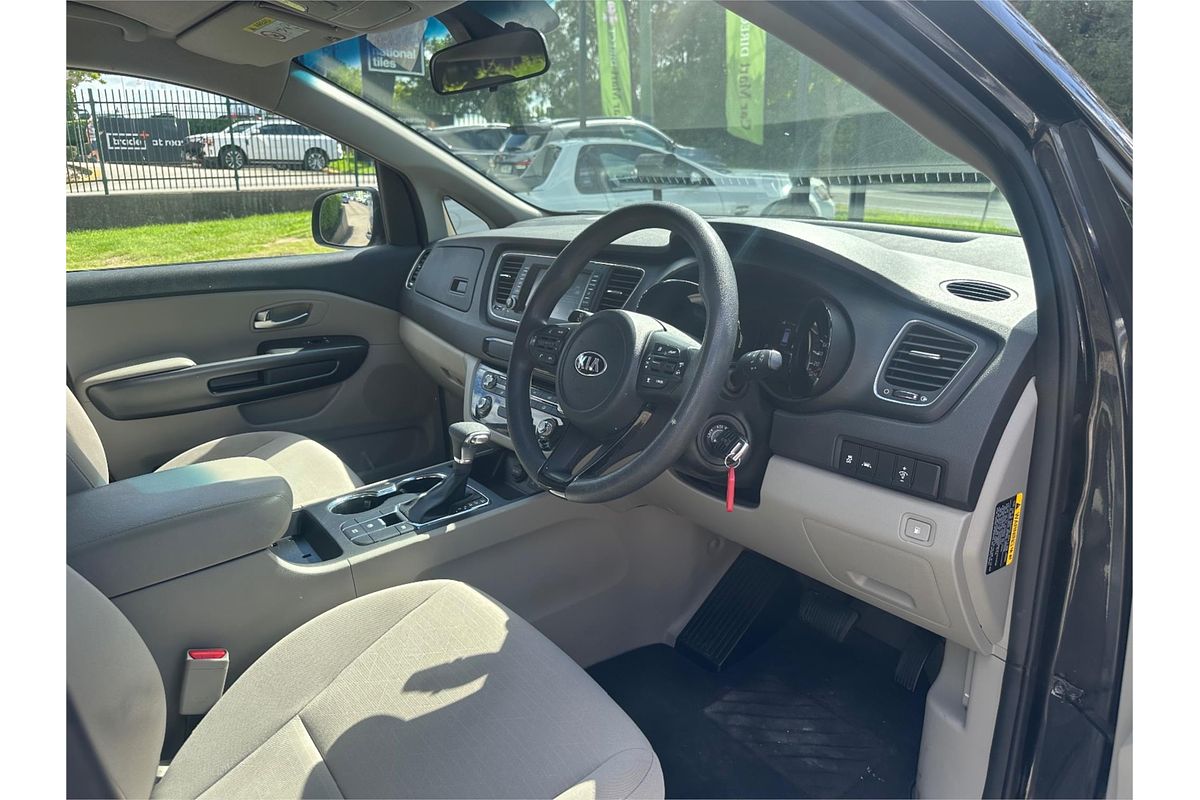 2018 Kia Carnival S YP