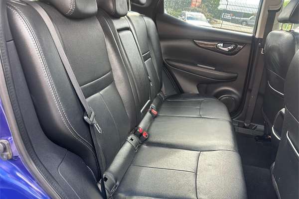 2017 Nissan QASHQAI Ti J11