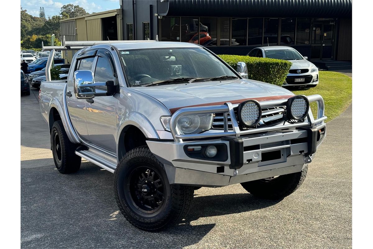 2013 Mitsubishi Triton GLX MN 4X4