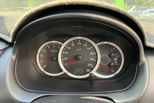2013 Mitsubishi Triton GLX MN 4X4