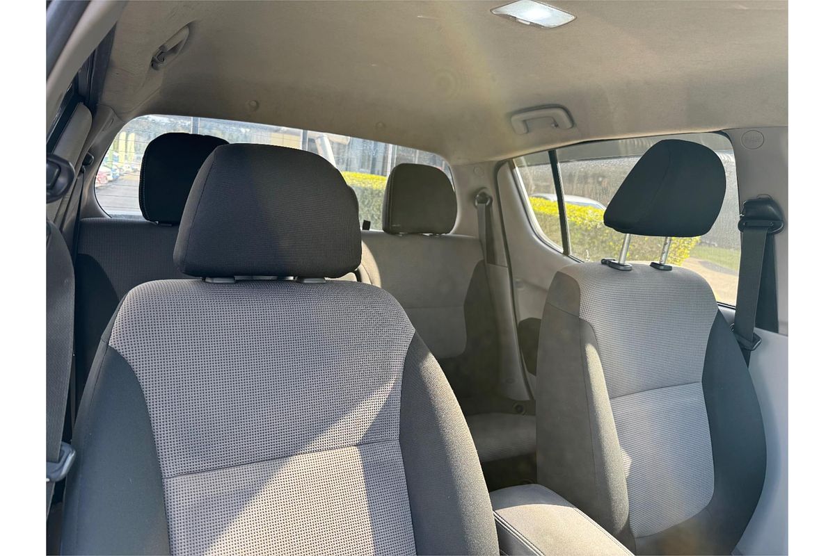 2013 Mitsubishi Triton GLX MN 4X4
