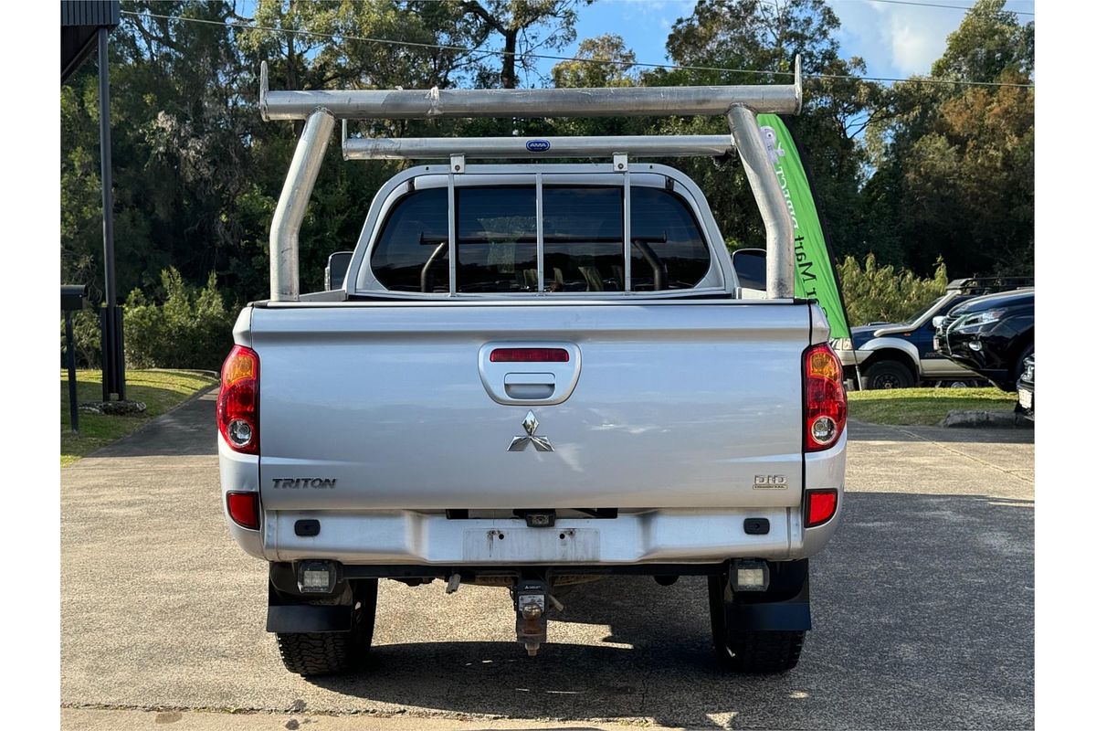 2013 Mitsubishi Triton GLX MN 4X4