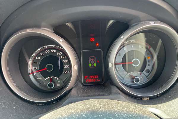 2014 Mitsubishi Pajero VR-X NW