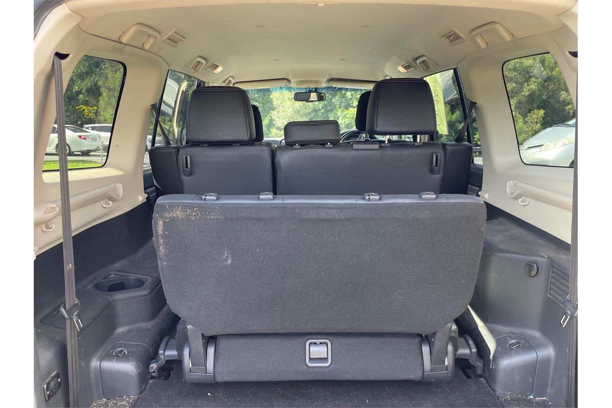 2014 Mitsubishi Pajero VR-X NW