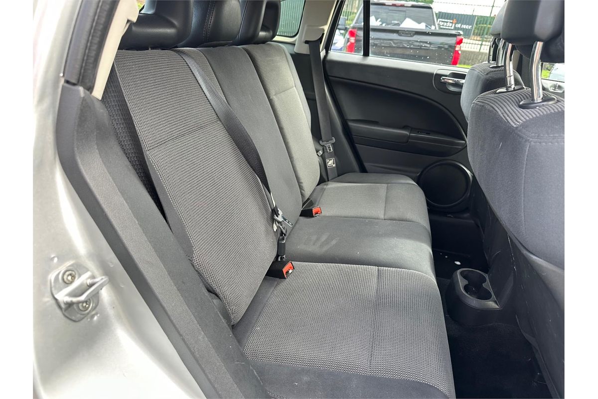 2011 Dodge Caliber SXT PM