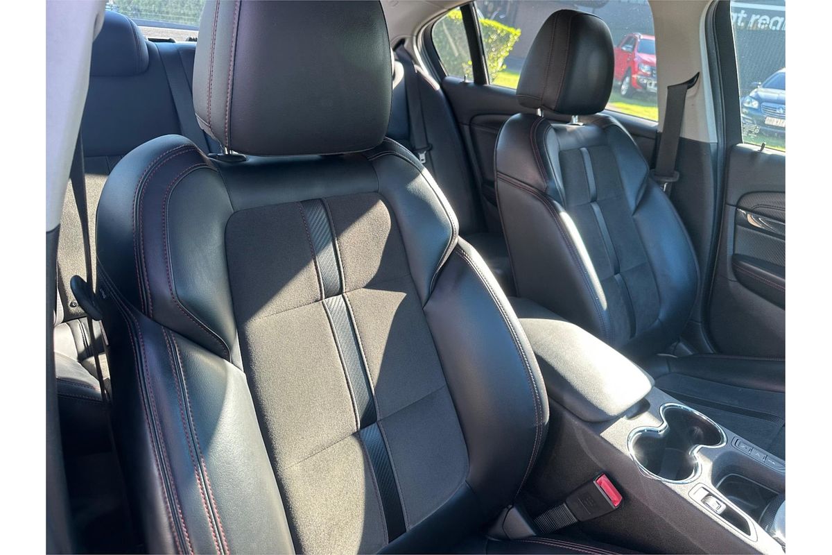 2016 Holden Commodore SV6 Black VF Series II