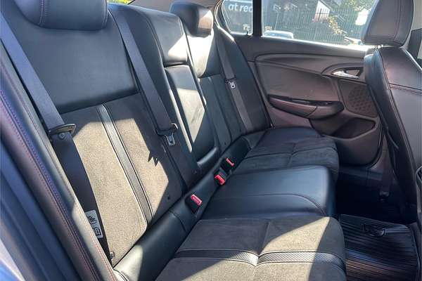 2016 Holden Commodore SV6 Black VF Series II