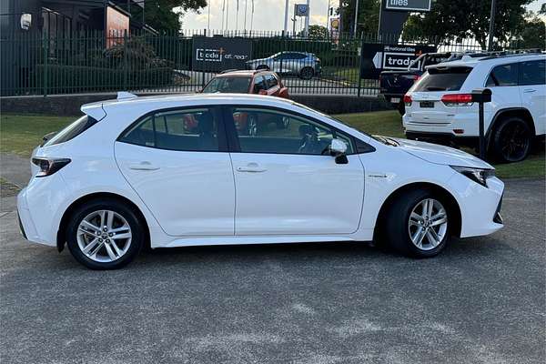 2020 Toyota Corolla Ascent Sport Hybrid ZWE211R