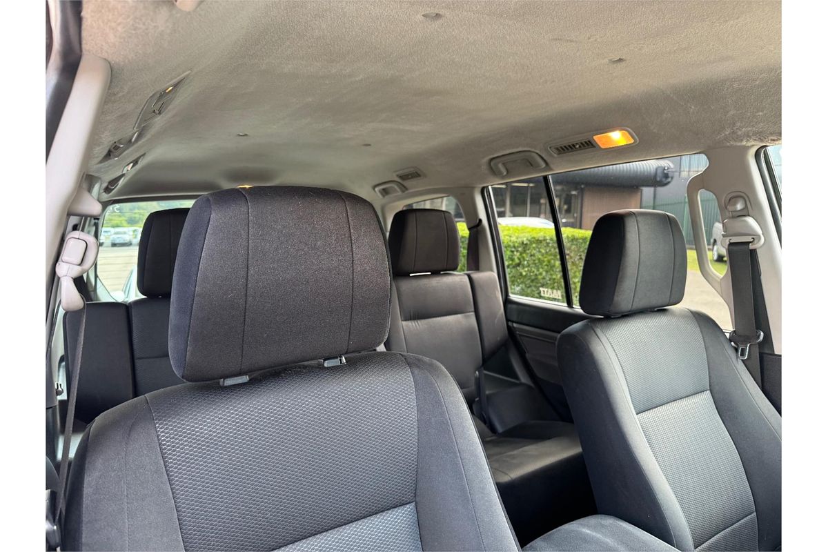 2009 Mitsubishi Pajero GLS NT