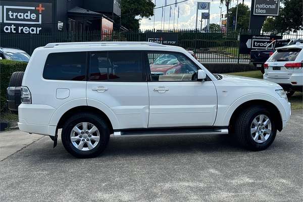 2009 Mitsubishi Pajero GLS NT