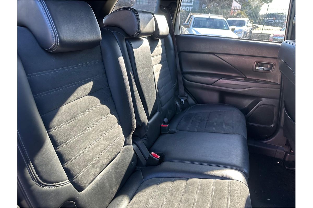 2018 Mitsubishi Outlander ES ZL