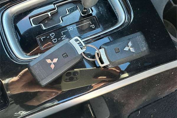 2018 Mitsubishi Outlander ES ZL