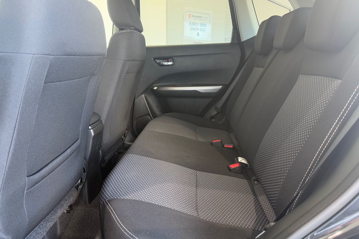 2025 Suzuki Vitara LY Series II